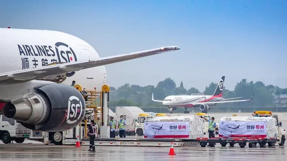 Asia's first all-cargo hub airport in Hubei opens 38 intl routes