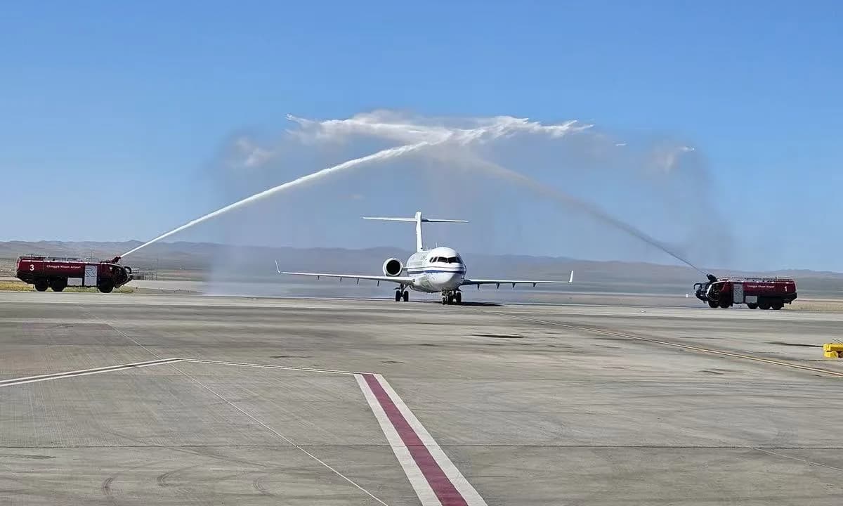 Air China's C909 starts first international commercial flight to Ulaanbaatar, Mongolia